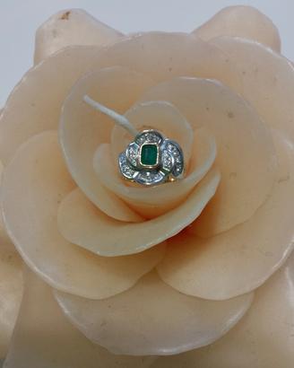 anello oro e brillanti,  smeraldo design Recarlo