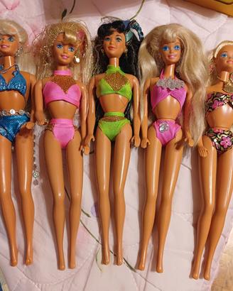 Barbie con abiti  anni '90
