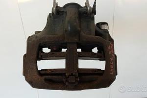 Pinza posteriore sinistra iveco stralis 2013> usat