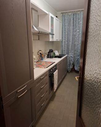arredamento, cucina più soggiorno 