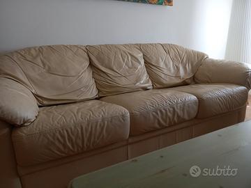  Divano e poltrona in vera pelle   Divani&Divani