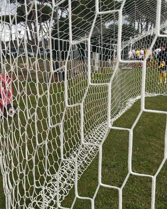coppia di reti da calcio regolamentari 