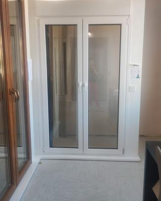 Porta finestra/ Avvolgibile/ Zanzariera PVC
