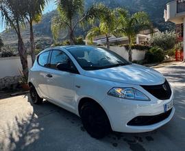 Lancia Ypsilon 1.2 69 CV 5 porte S&S Elefantino Bl