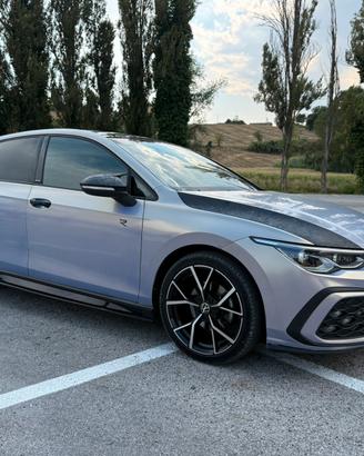Golf 8 r line active