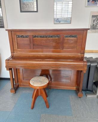Pianoforte verticale