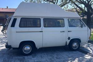 VOLKSWAGEN  WESTFALIA T3 del 1981