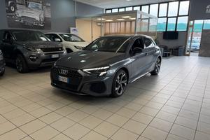 Audi A3 Sportback 40 S Line Benzina/Ibrida Automat
