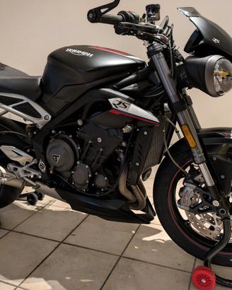 Triumph street triple 765 rs