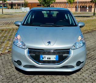 Peugeot 208 full optional Metano garantita 12 mesi