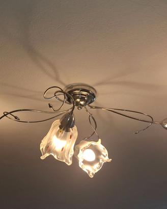 Lampadario metallo e vetro decorato