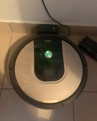 Roomba iRobot