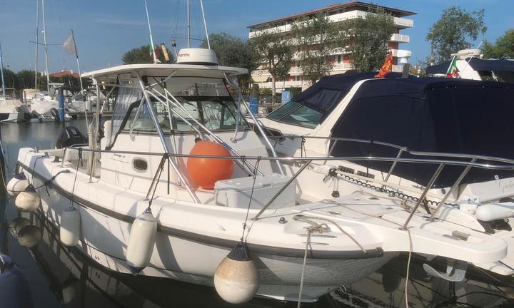 Boston Whaler 28 Outrage-Barca Usata