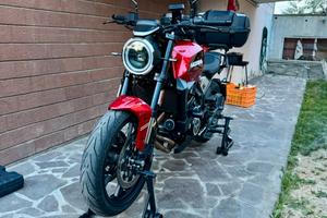 MOTO MORINI SEIEMMEZZO STR