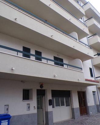 Immobile di 60 m² con 2 locali a Reggio Calabria