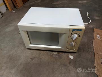 forno a microonde 