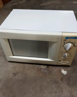 forno a microonde 