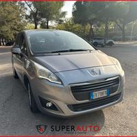 Peugeot 5008 1.6 HDi 115CV Allure