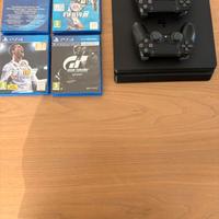 PlayStation 4slim