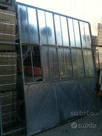 Porta scorrevole in ferro zincata con vetri