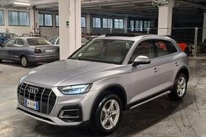 Audi Q5 40 2.0 TFSI mhev Business Adv. Quattro Str