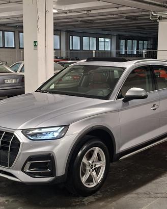 Audi Q5 40 2.0 TFSI mhev Business Adv. Quattro Str