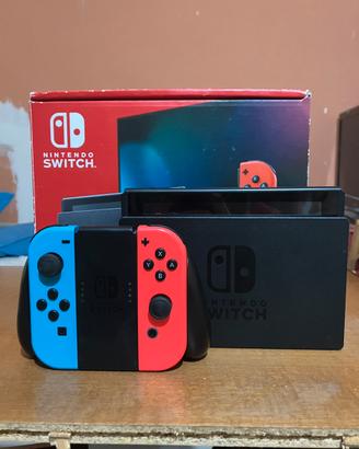 Nintendo Switch 2024 come nuova + Scheda SD 128 GB