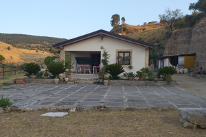 Villetta con Vasto terreno