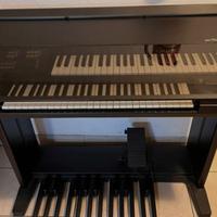 organo elettronico Yamaha HS4