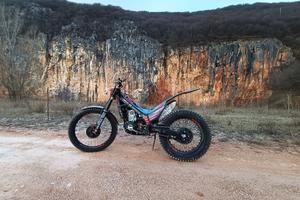 montesa  cota 4rt 301 rr