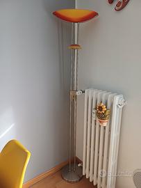 lampada da terra luce calda