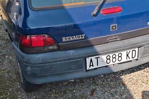 Renault Clio 1100