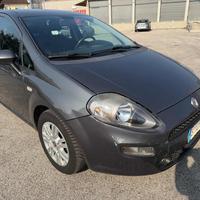 FIAT Punto 1.3 MJT II 75 CV 5P Lounge Stupenda B