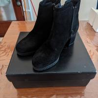 Stivaletti donna 37 Primo Piano 