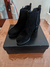 Stivaletti donna 37 Primo Piano 