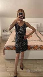 Abito nero paillettes