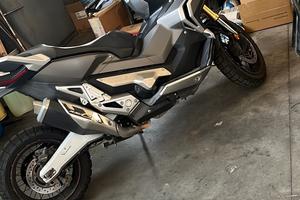 Honda X Adv 750