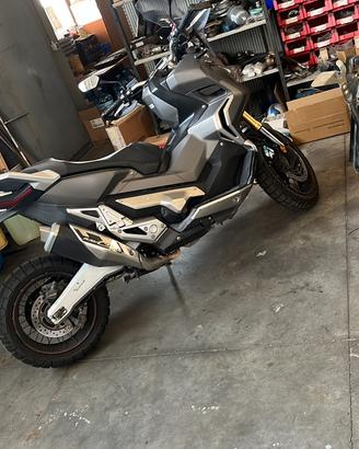 Honda X Adv 750