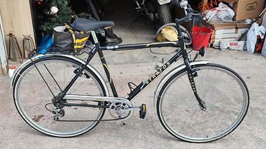 Bici uomo conservata