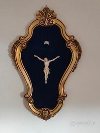Cornice in stile Rococò con scultura religiosa