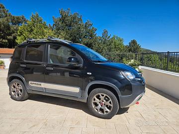 Fiat panda cross mjt 4x4 95 cv 5 posti gancio tra