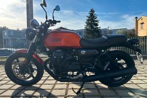 Moto Guzzi V7 STONE E5