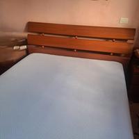 LETTO MATRIMONIALE LEGNO MASSELLO CON RETE A DOGHE