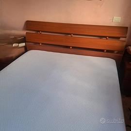 LETTO MATRIMONIALE LEGNO MASSELLO CON RETE A DOGHE