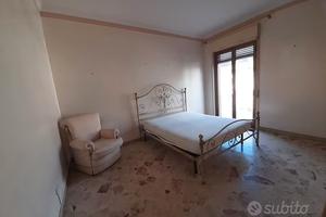 4 vani possibilità Garage pressi via Roccaromana