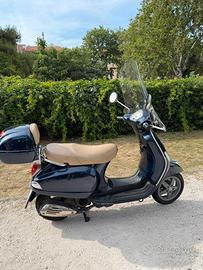 Vespa LX 150