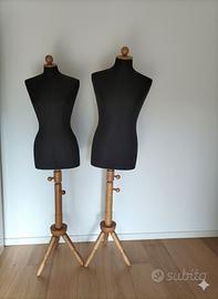 Coppia di manichini per sarta