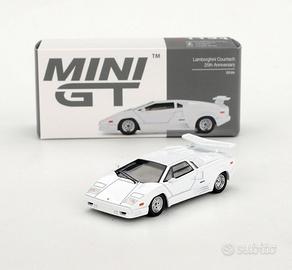 Lamborghini Countach 25° Anniversario - Scala:1/64