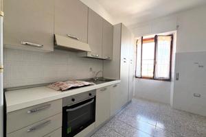Ampio quadrilocale in buone condizioni