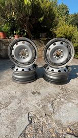 4 Cerchi  15’’ acciaio per Fiat Ducato